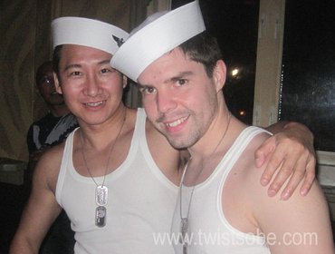 WHITE PARTY 2010